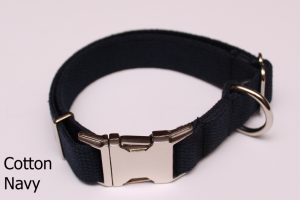 An image of a black cotton dog collar from TheUltimateLeash.com