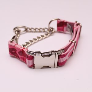 An image of a camo martingale dog collar from the Martingale Collar Camo Series