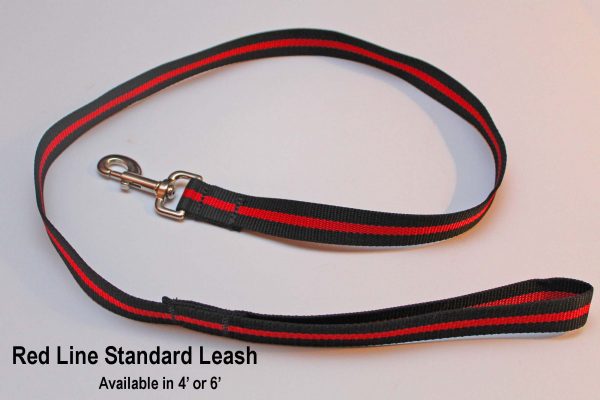 An image of a Red Line standard dog leash from TheUltimateLeash.com